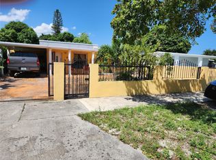 661 E 43rd St, Hialeah, FL 33013