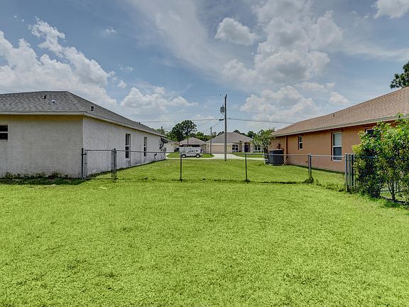 5th image of 5835 NW Gillespie Ave