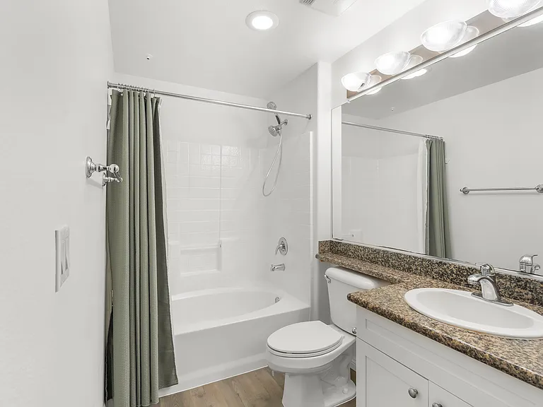 100 S Alameda St #159A — Photo 7