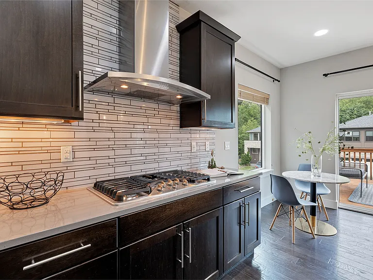 20513 Richmond Rd — Photo 13