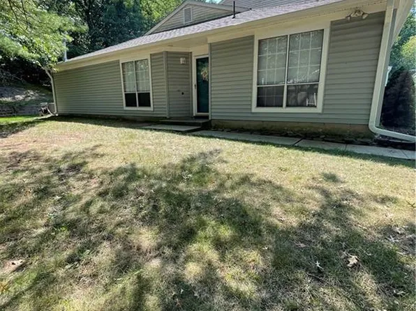 206 Yorkshire Ct, Old Bridge, NJ 08857