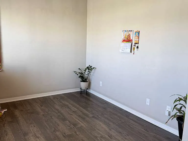 10340 Powell Ave — Photo 5