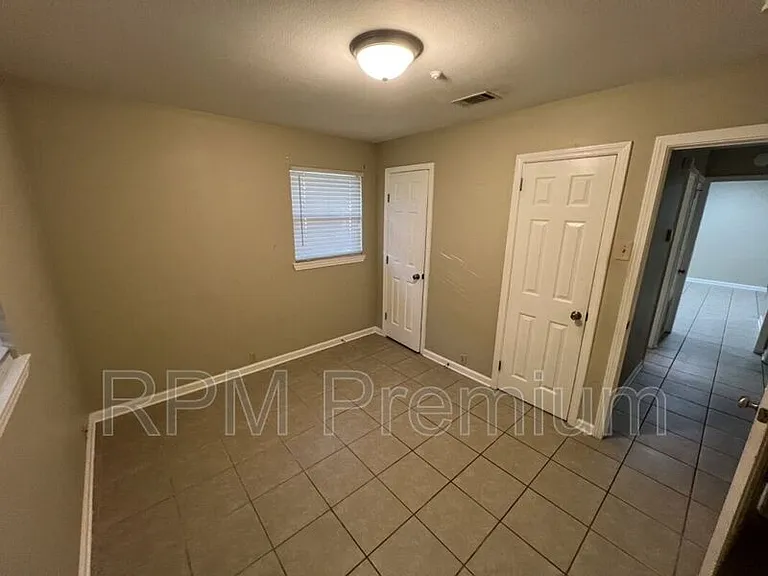 3280 Crestaire Dr — Photo 25