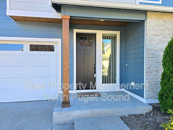 2nd image of 11822 57th Ave NE