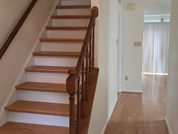 2nd image of 2030 6th St S