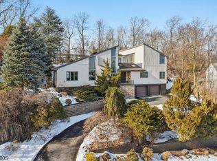 19 Skyline Dr, West Orange Twp., NJ 07052