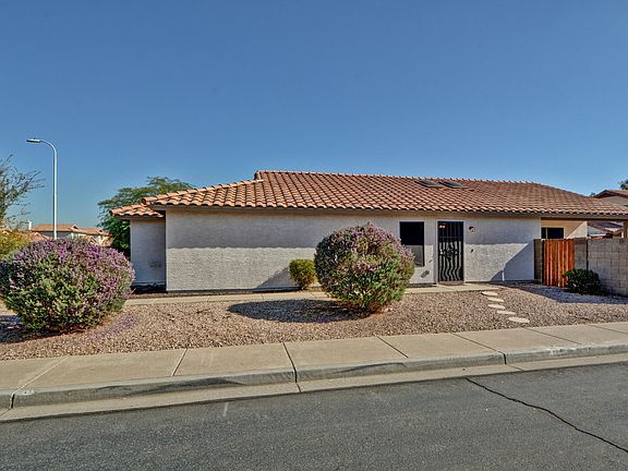 2nd image of 11645 W Sage Dr