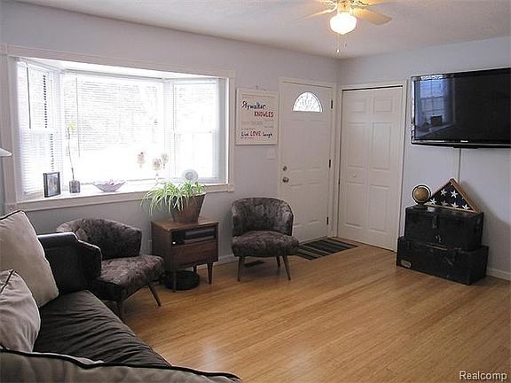 2nd image of 4463 Webberdale Dr