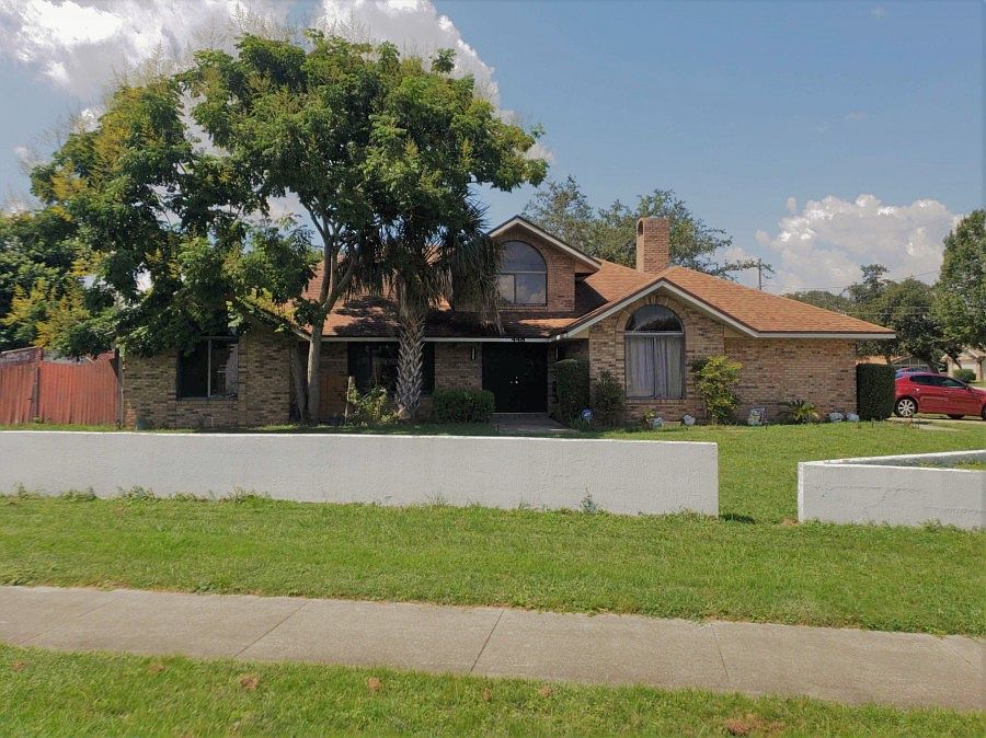 1st image of 448 Providence Blvd