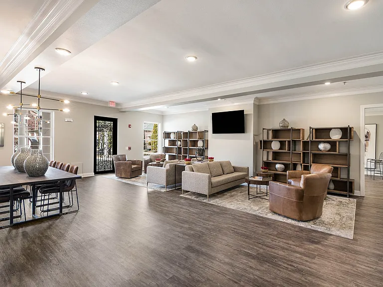 Arlo Luxury Apartment Homes — Photo 18