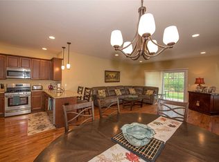 293 Halley Dr, Blue Point, NY 11772