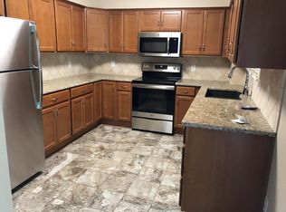 8758 W 79th Cir, Overland Park, KS 66204