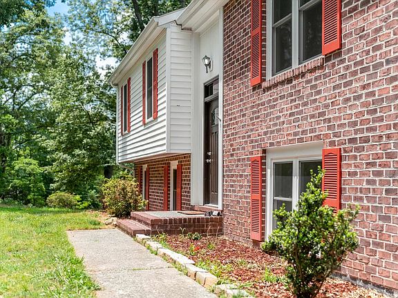 5th image of 2140 Viburnum Ct