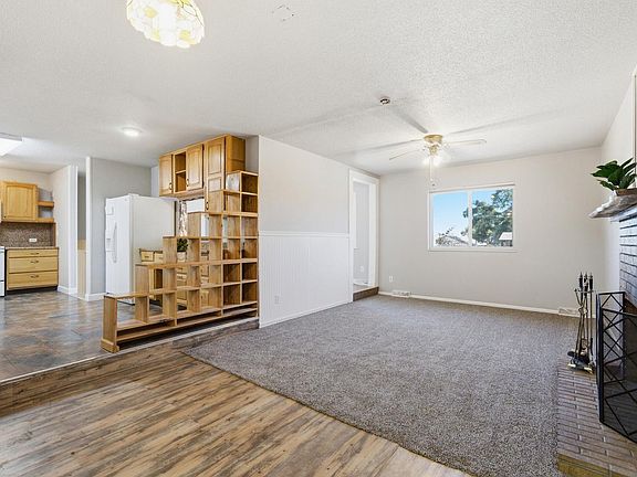 5th image of 2500 W C St