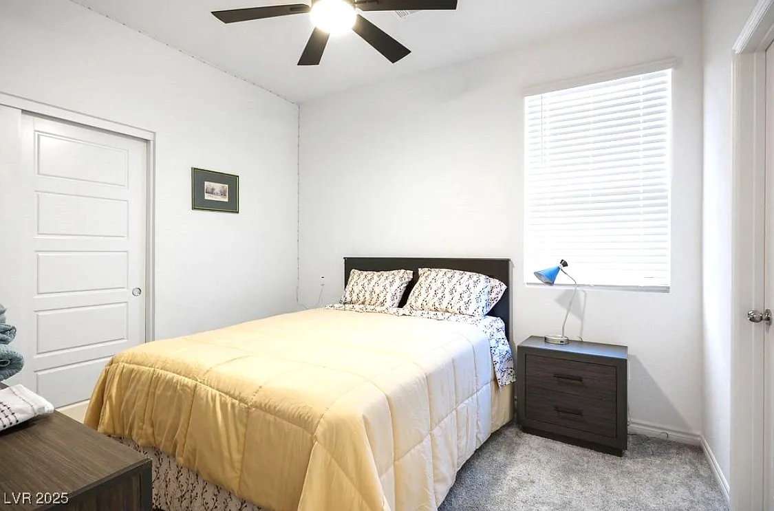 9740 Redwood Cascade St — Photo 4