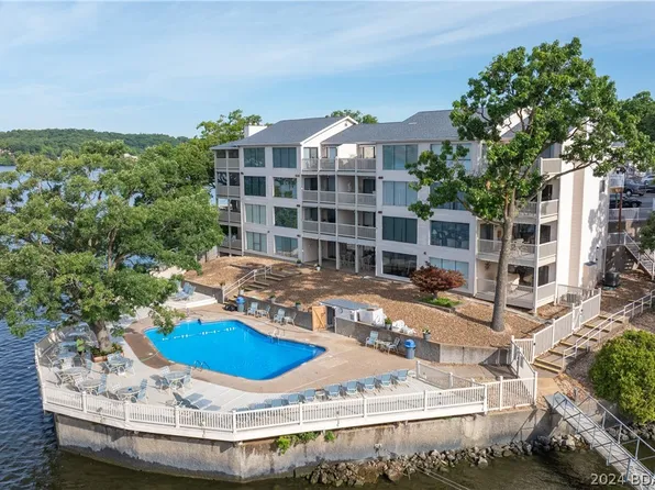 389 Barba Le Ln Unit 3D, Lake Ozark, MO 65049