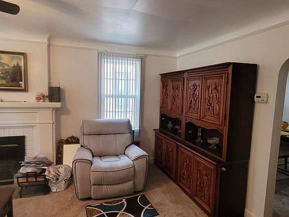 5th image of 14344 Glastonbury Ave