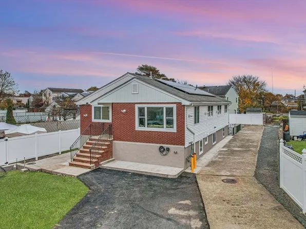 535 Washington Ave, Revere, MA 02151