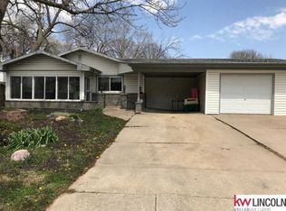 6320 Lexington Ave, Lincoln, NE 68505