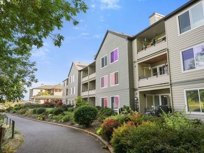 5110 S Landing Dr UNIT 304, Portland, OR, 97239