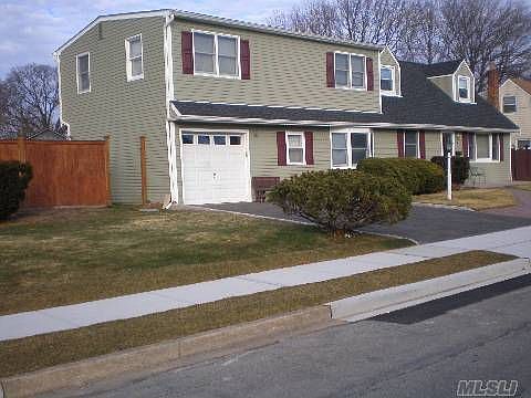 2nd image of 40 Balfour Dr