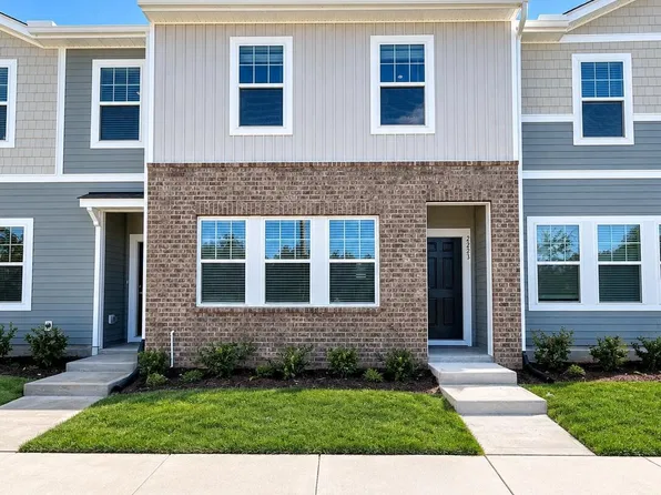 2227 Glen Crossing Dr, Durham, NC 27704