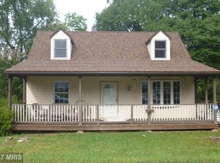 16 S Tollgate Rd, Owings Mills, MD 21117