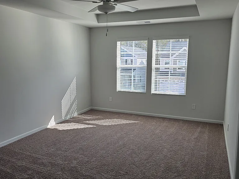 727 Wilstatt Rd — Photo 10