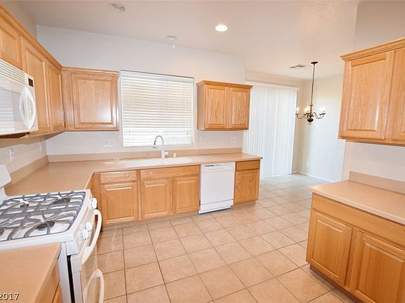 4th image of 11525 S Sleepy Heaven Pl