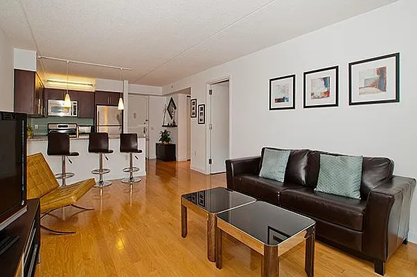 Rented by Keller Williams NYC | media 17