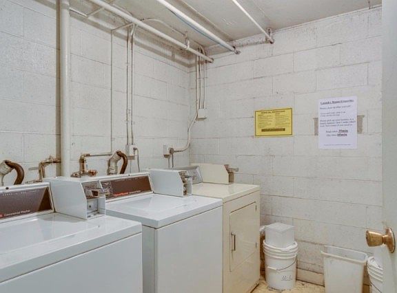 5th image of 1803 Ocean Blvd Unit 204