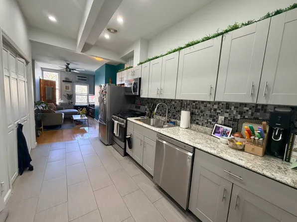 231 Frost Street image 1 of 5