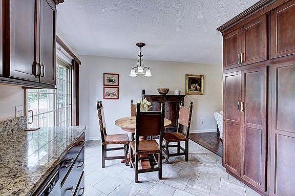 5th image of 600 Marboro Dr