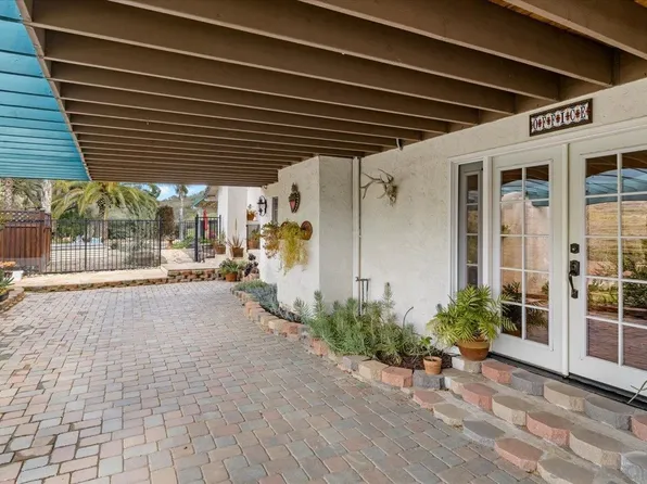 26036-38 Kaywood Ter, Escondido, CA 92026