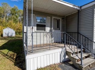 4 Stevens Dr, Concord, NH 03301