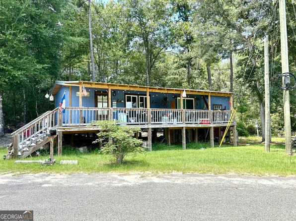 2266 Carters Bight Landing Rd, Surrency, GA 31563