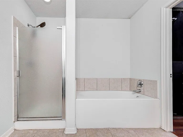 10627 Ince Ln — Photo 20