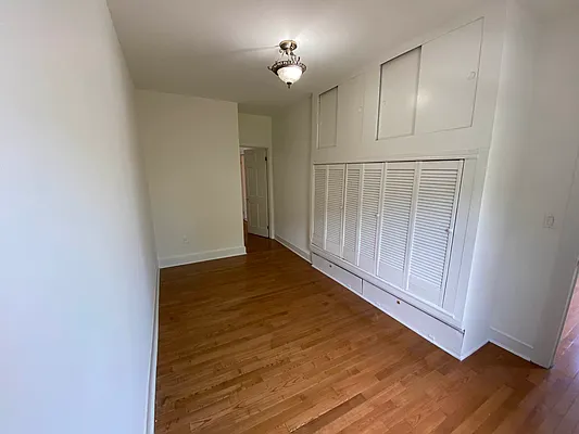 Rented by Tri Boro Terrace Realty | media 37