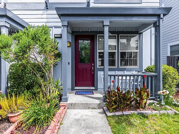 3rd image of 2556 N Village Drive