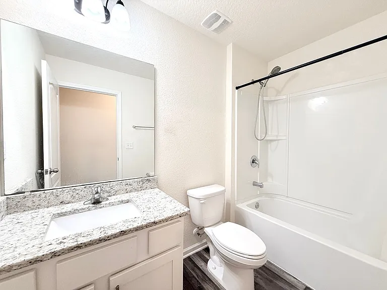 7838 Meadow Walk Ln — Photo 23