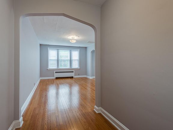 2nd image of 7512 Cromwell Dr APT 10