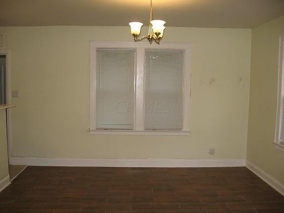 4th image of 640 Bulen Ave