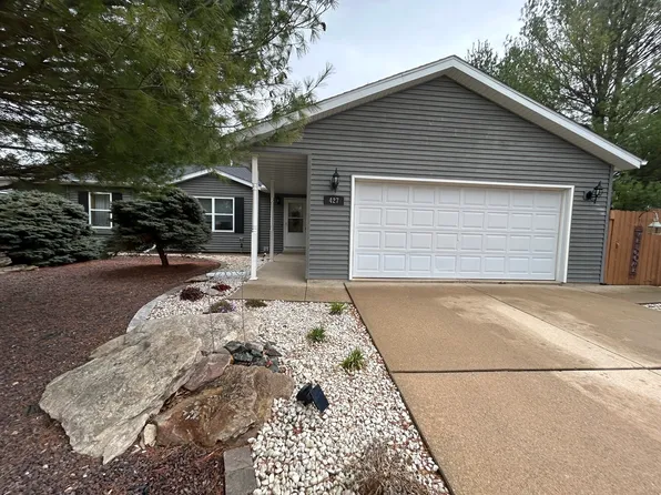 427 S Taylor St, Spring Valley, IL 61362