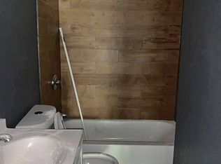 1005 Defender St #2, Houston, TX 77029