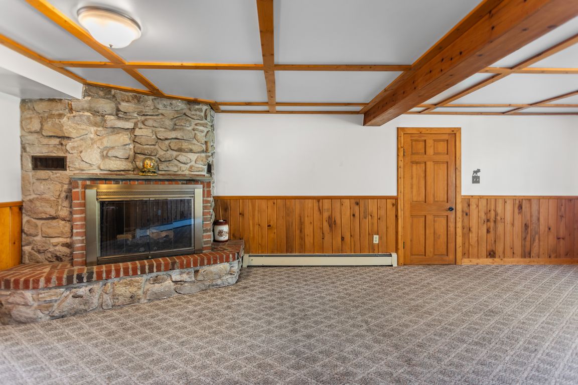 next background image