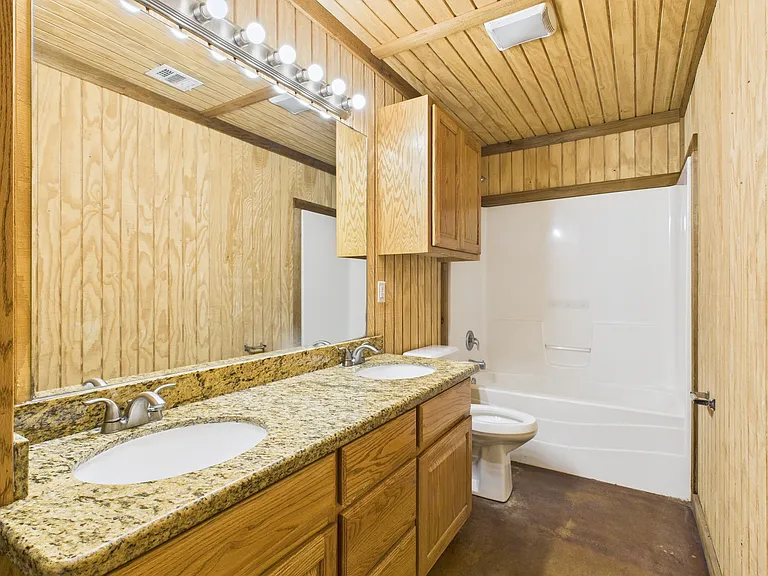 5822 Leonard Rd #1 — Photo 9