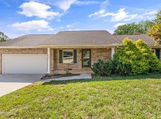 1223 Clendenen Rd, Maryville, TN 37801