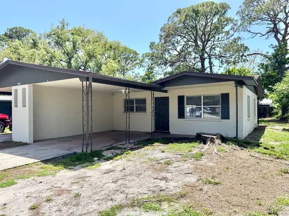 4906 18th St W, Bradenton, FL 34207