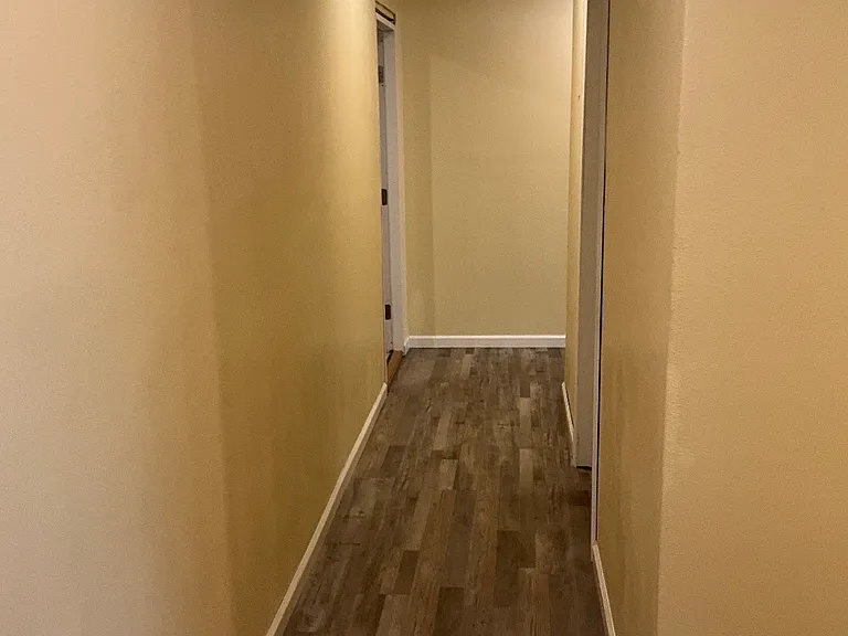 725B Grand Caillou Rd — Photo 2
