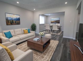 15 College Park Dr, Welland, ON L3C6Z6